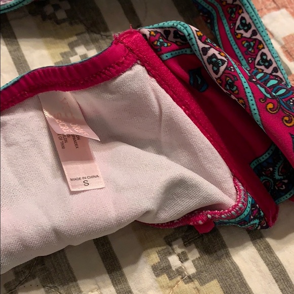 Victoria’s Secret bikini small - Picture 4 of 5